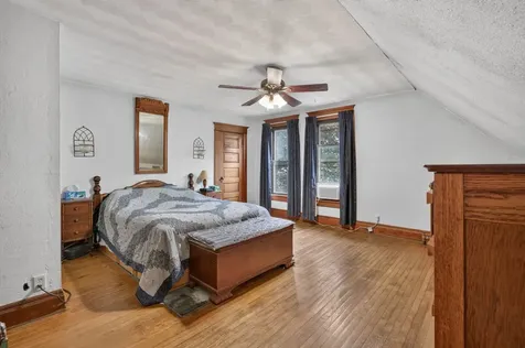 209 North Jackson Street Gardner IL 60424