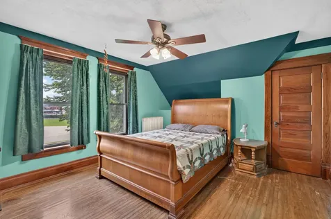 209 North Jackson Street Gardner IL 60424