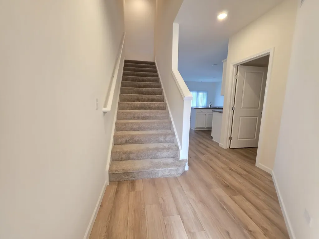 2318 Horseshoe Circle Naperville IL 60564