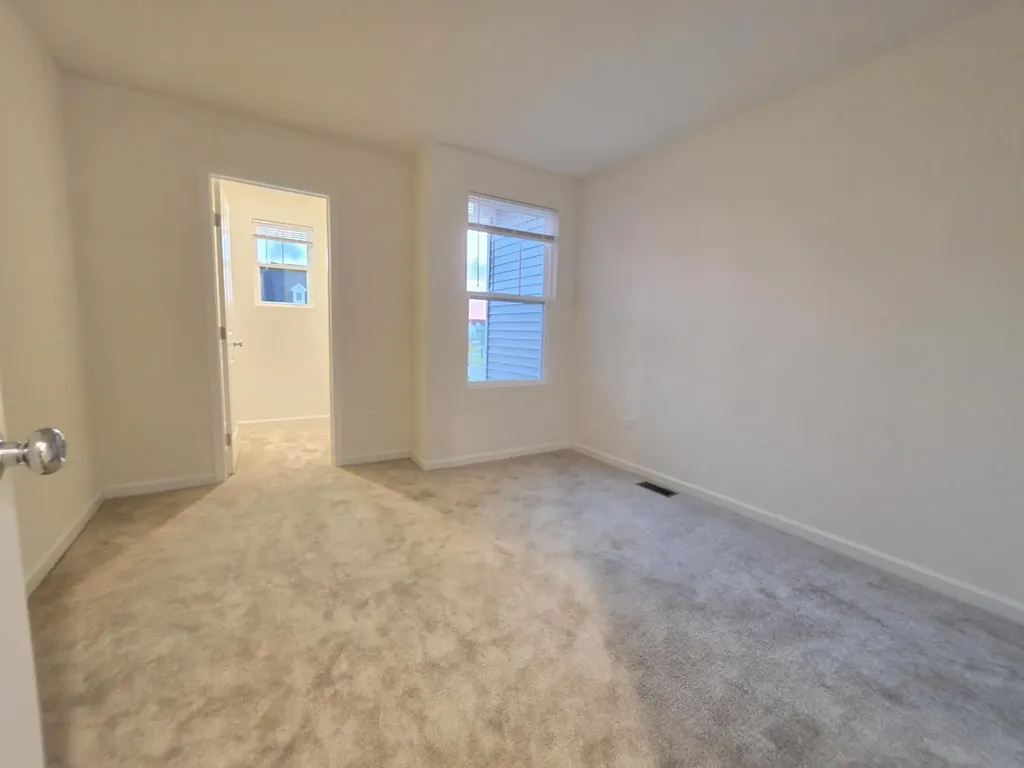 2318 Horseshoe Circle Naperville IL 60564