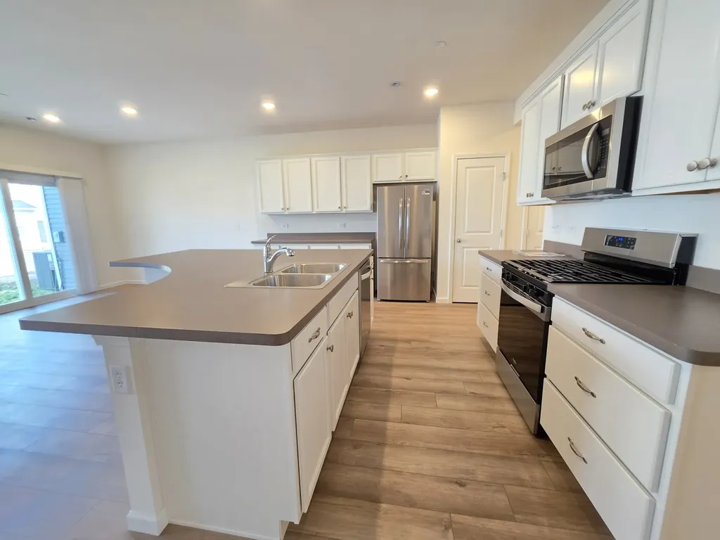 2318 Horseshoe Circle Naperville IL 60564