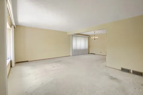 2630 Somerset Drive Westchester IL 60154