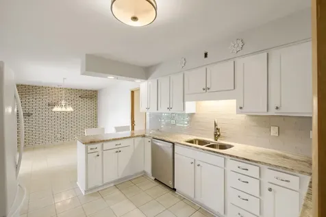 2630 Somerset Drive Westchester IL 60154