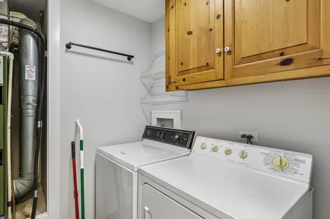 1728 North Emerald Bay Palatine IL 60074