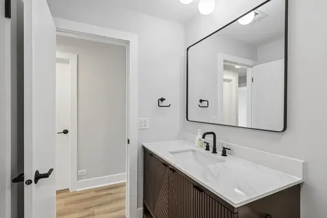 1728 North Emerald Bay Palatine IL 60074