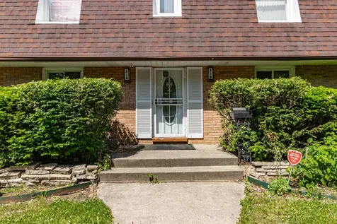 918 North Linden Avenue Waukegan IL 60085