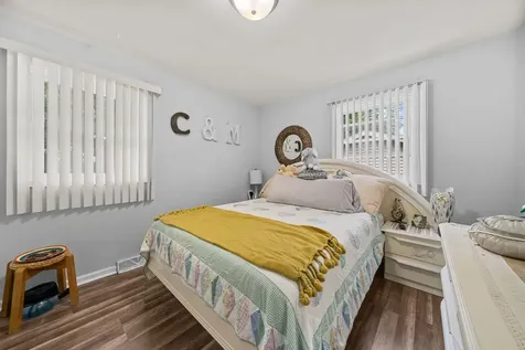 4327 Mayflower Avenue Rockford IL 61109
