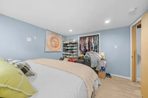 4327 Mayflower Avenue Rockford IL 61109