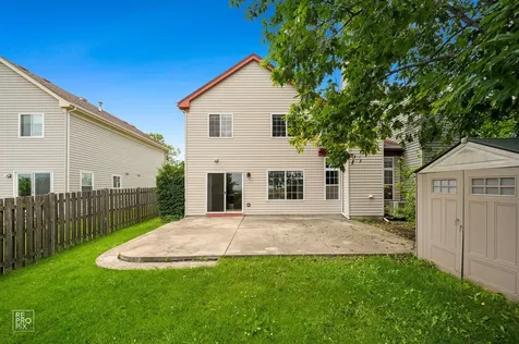 2041 Clarewood Lane Mundelein IL 60060