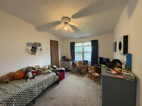 127 Cardinal Lane Sandwich IL 60548