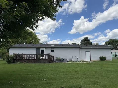 127 Cardinal Lane Sandwich IL 60548