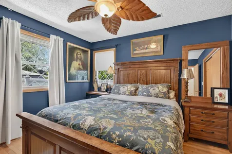 1722 Sharon Road Streator IL 61364