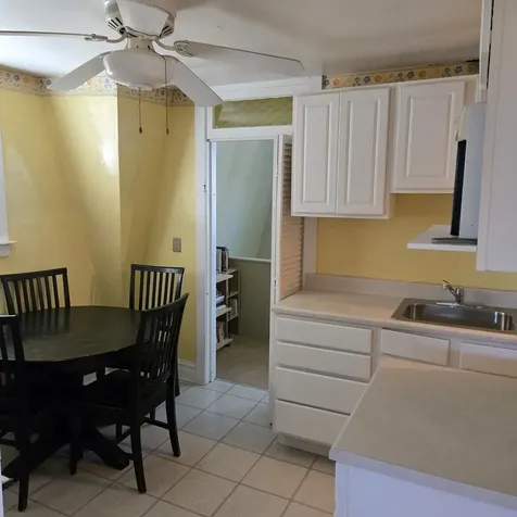 6213 West Newport Avenue Chicago IL 60634