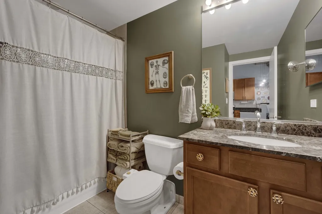 1110 West 15th Street Chicago IL 60608