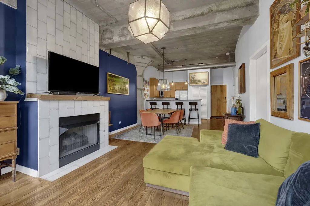 1110 West 15th Street Chicago IL 60608