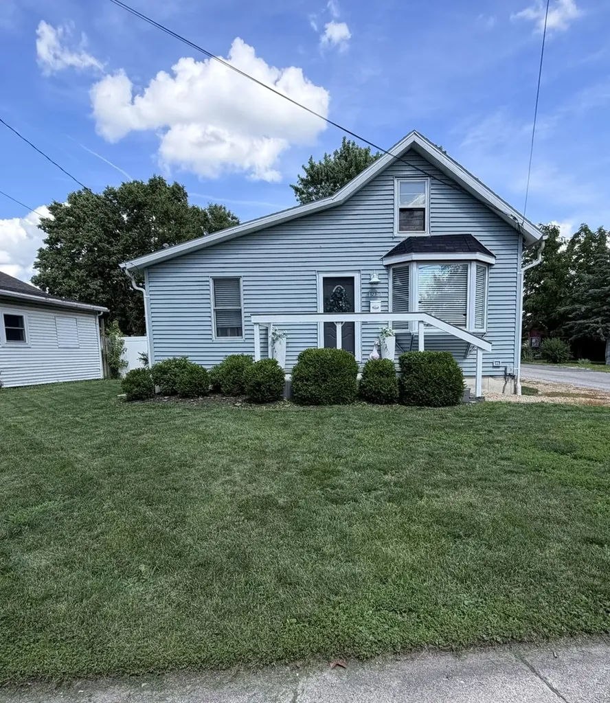 1914 North Lasalle Street Ottawa IL 61350
