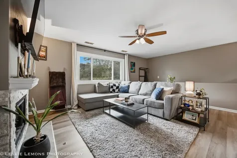 446 Valley Drive Naperville IL 60563