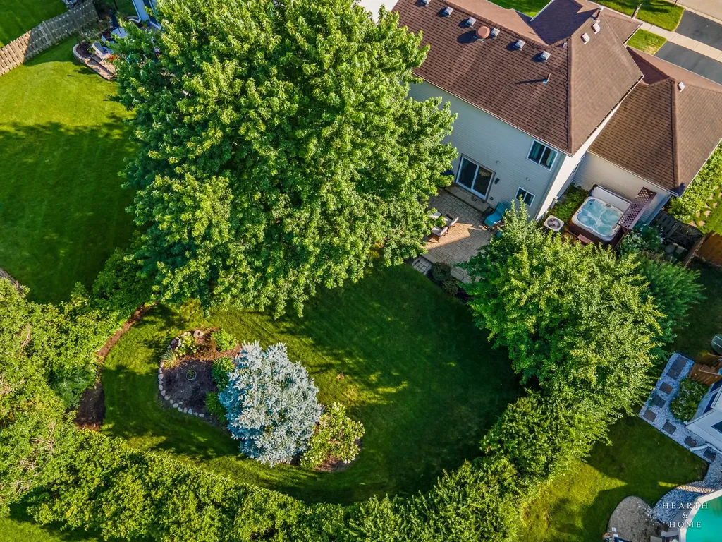 624 Lorree Lane Lake In The Hills IL 60156