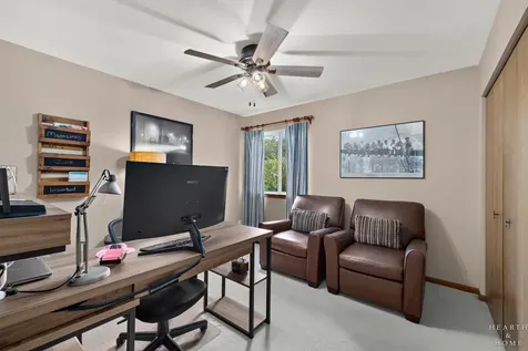 624 Lorree Lane Lake In The Hills IL 60156
