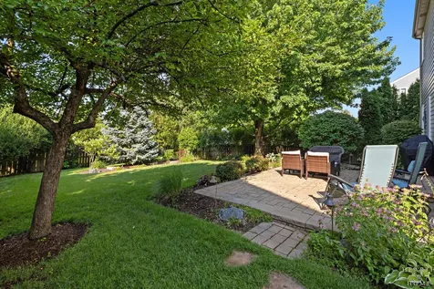 624 Lorree Lane Lake In The Hills IL 60156