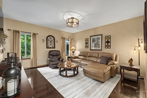 624 Lorree Lane Lake In The Hills IL 60156