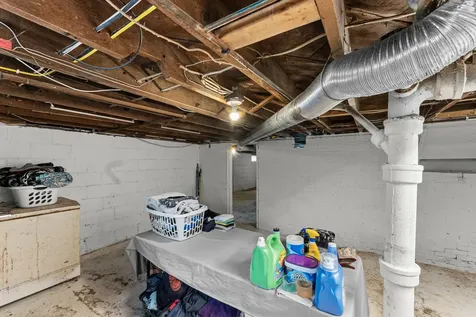 240 45TH Street Moline IL 61265