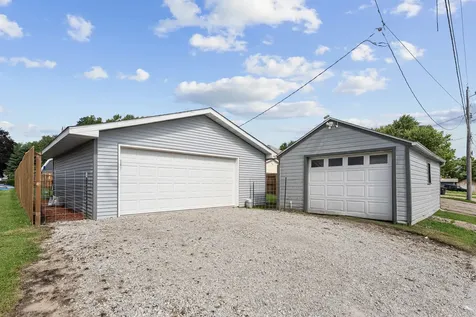 240 45TH Street Moline IL 61265