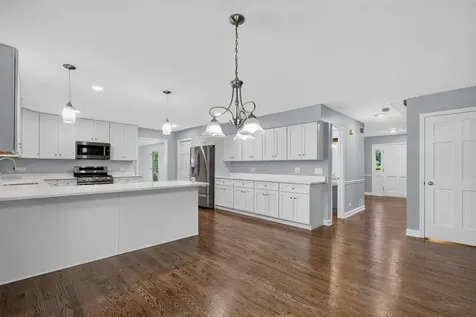 6611 Cape Cove Circle Crystal Lake IL 60012