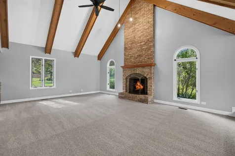 6611 Cape Cove Circle Crystal Lake IL 60012