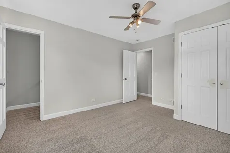 6611 Cape Cove Circle Crystal Lake IL 60012