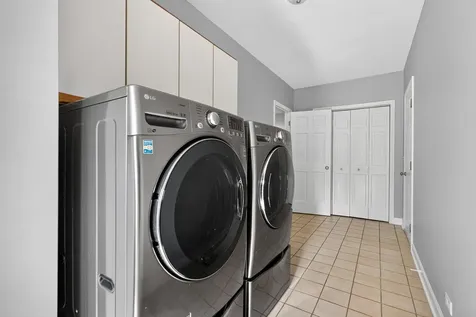 6611 Cape Cove Circle Crystal Lake IL 60012