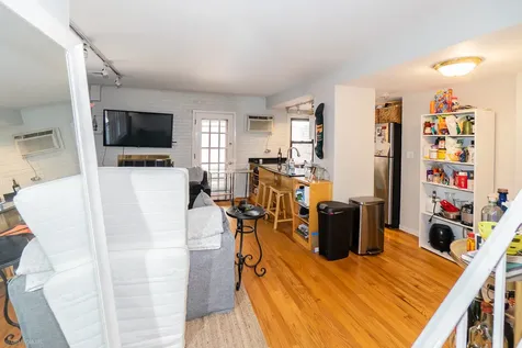 455 West Grant Place Chicago IL 60614