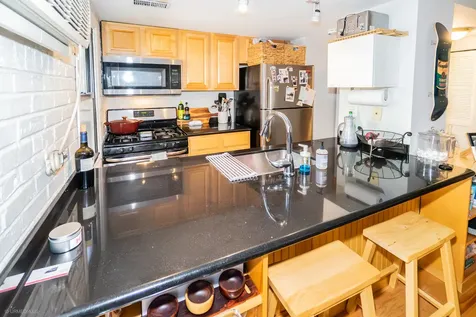 455 West Grant Place Chicago IL 60614
