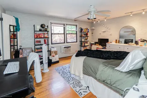 455 West Grant Place Chicago IL 60614