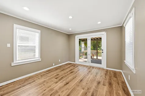 125 West Adams Street Villa Park IL 60181