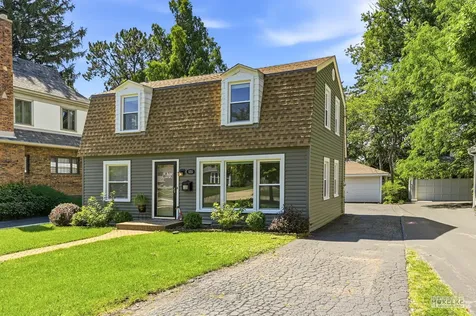 125 West Adams Street Villa Park IL 60181