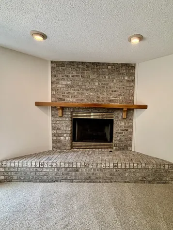 2202 Meadows Drive Sterling IL 61081