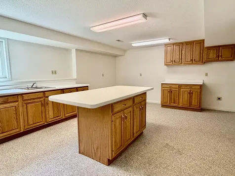 2202 Meadows Drive Sterling IL 61081