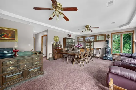 511 North Woodland Drive Dixon IL 61021