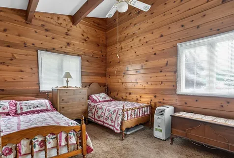 511 North Woodland Drive Dixon IL 61021