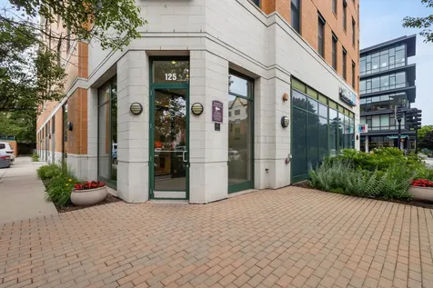 125 North Euclid Avenue Oak Park IL 60301