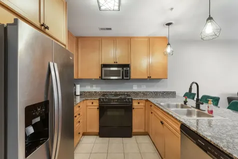 125 North Euclid Avenue Oak Park IL 60301