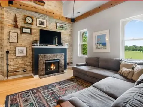 154 Leonard Wood South Highland Park IL 60035