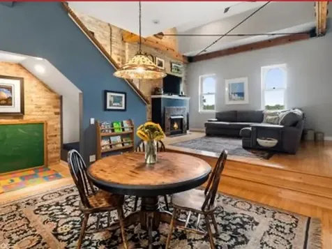 154 Leonard Wood South Highland Park IL 60035