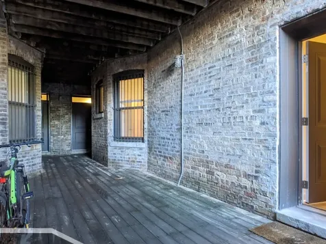 4715 North Sheridan Road Chicago IL 60640