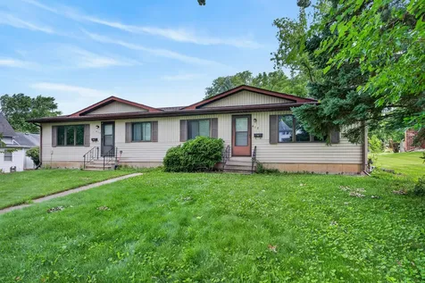 417-419 Jackson Street Genoa IL 60135