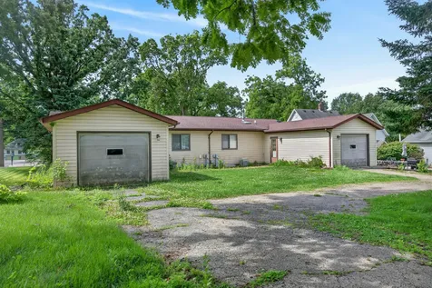 417-419 Jackson Street Genoa IL 60135