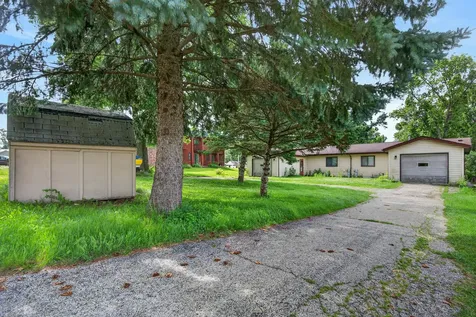 417-419 Jackson Street Genoa IL 60135