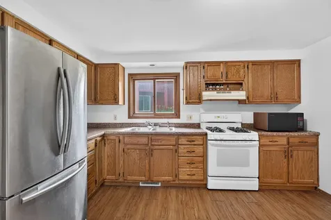 417-419 Jackson Street Genoa IL 60135