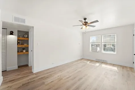 7411 North Wolcott Avenue Chicago IL 60626